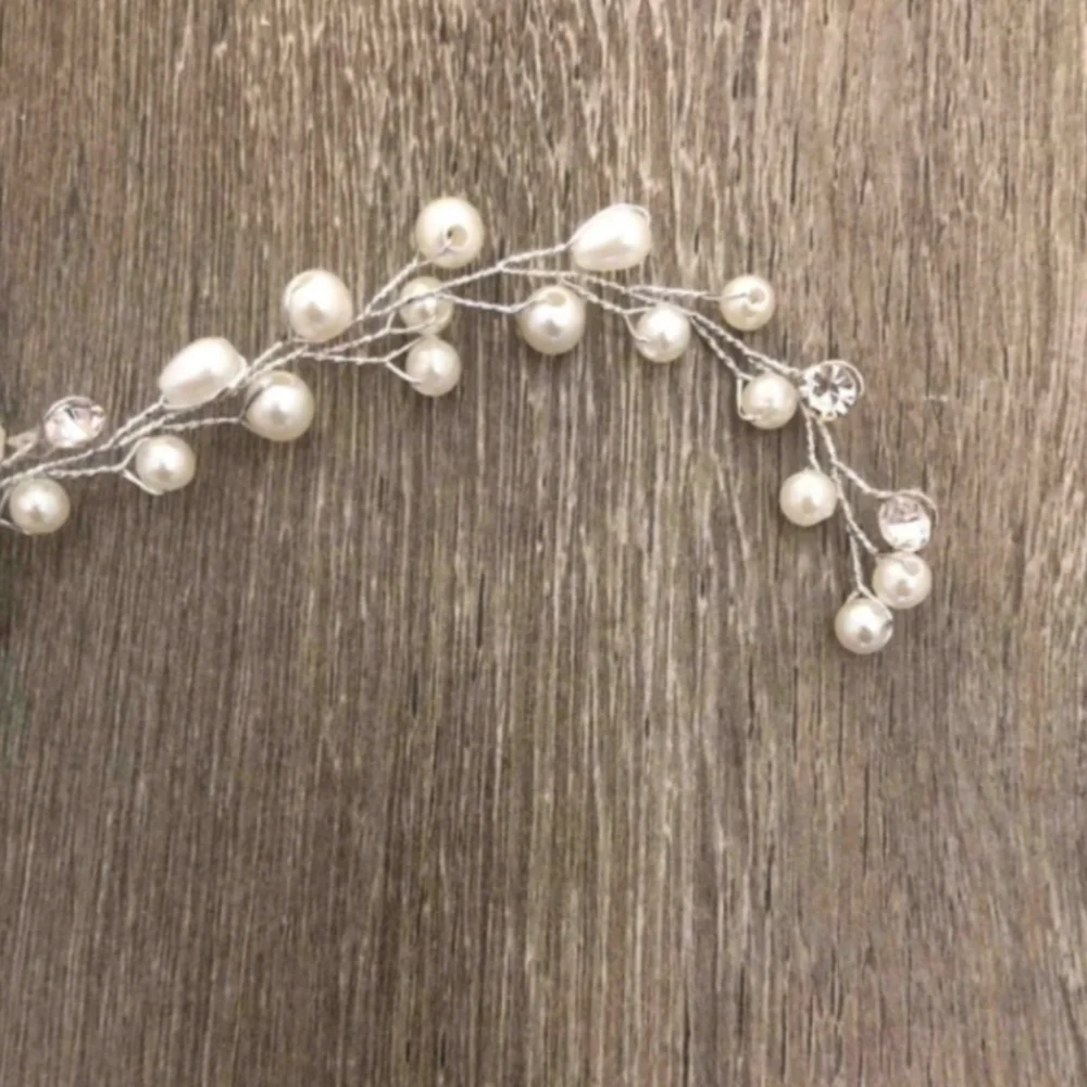 Bridal wedding hair accessory headband crown white roses and Rhinestones